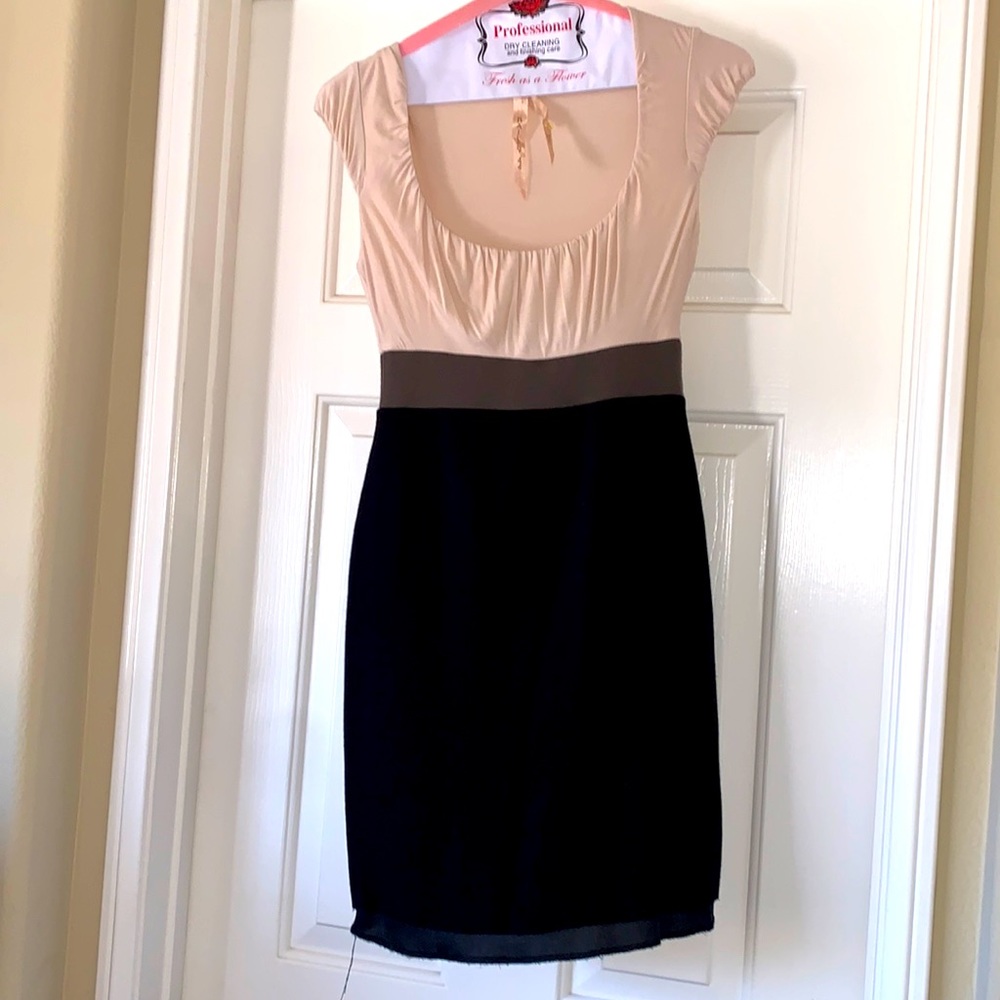 Super fun scoop neck dress